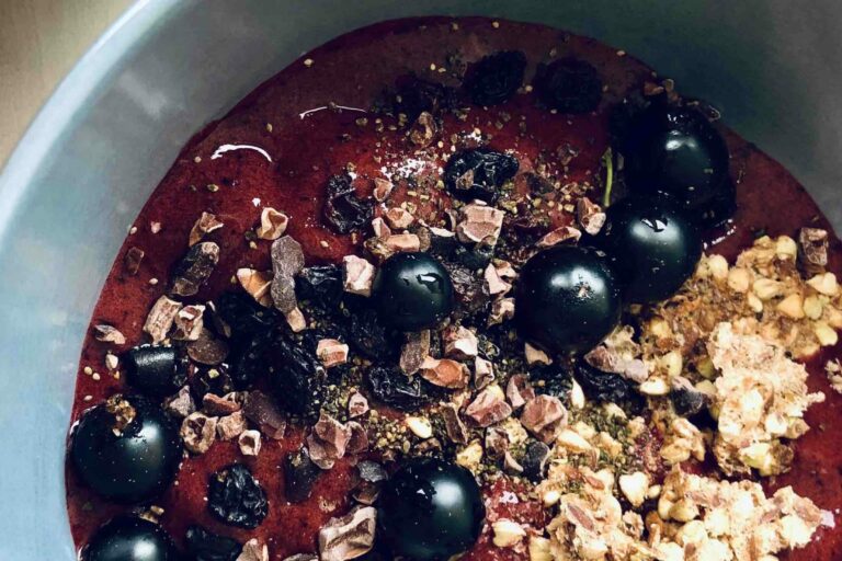 Blueberry Smoothie Bowl Blueberry Smoothie Bowl